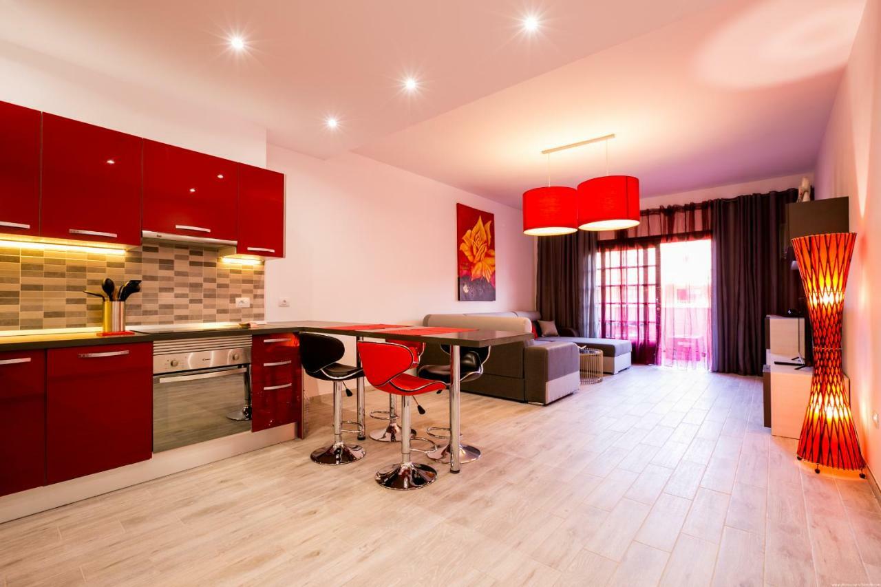 Spacious & Stylish Apartment Los Cristianos Los Cristianos  Exteriér fotografie