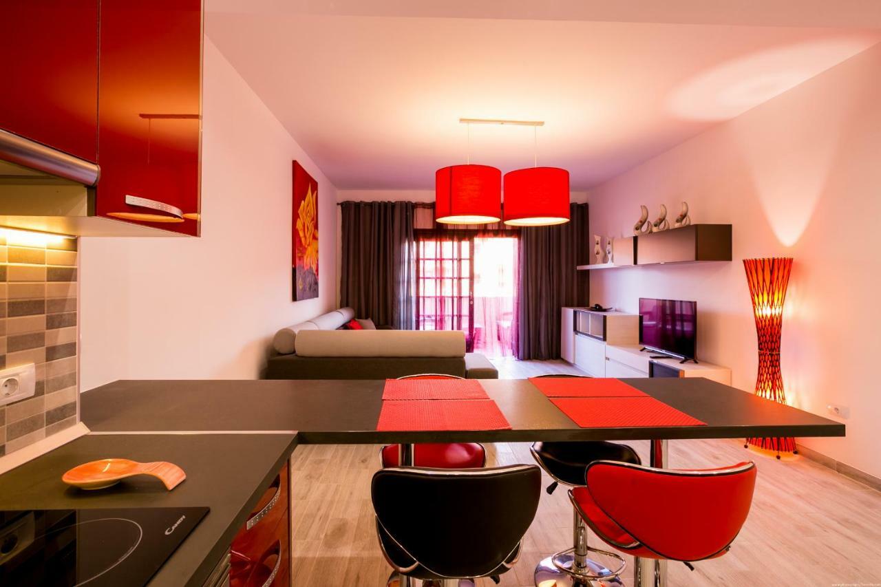 Spacious & Stylish Apartment Los Cristianos Los Cristianos  Exteriér fotografie